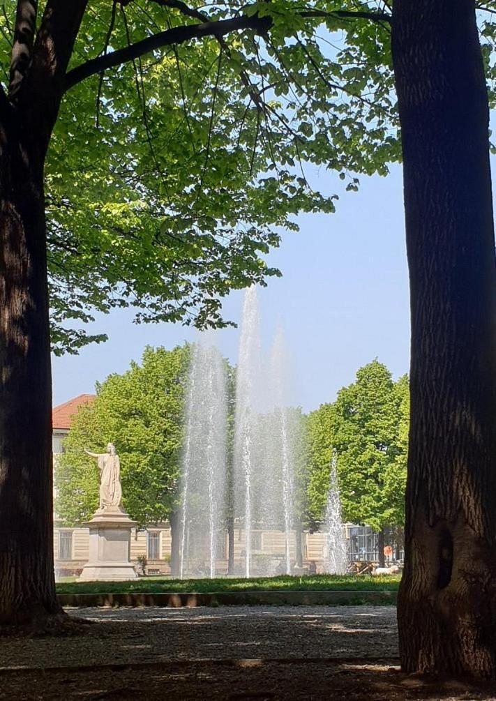 Centralissimo Grazioso Monolocale Turin Exteriör bild
